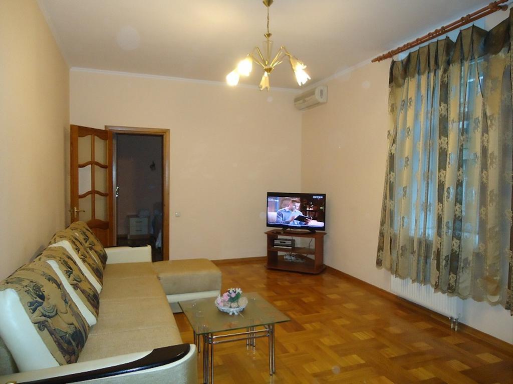 Rentday Apartments - Kiev חדר תמונה